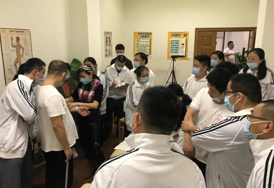 [重慶推拿培訓(xùn)]怎樣的按摩力度最有效？