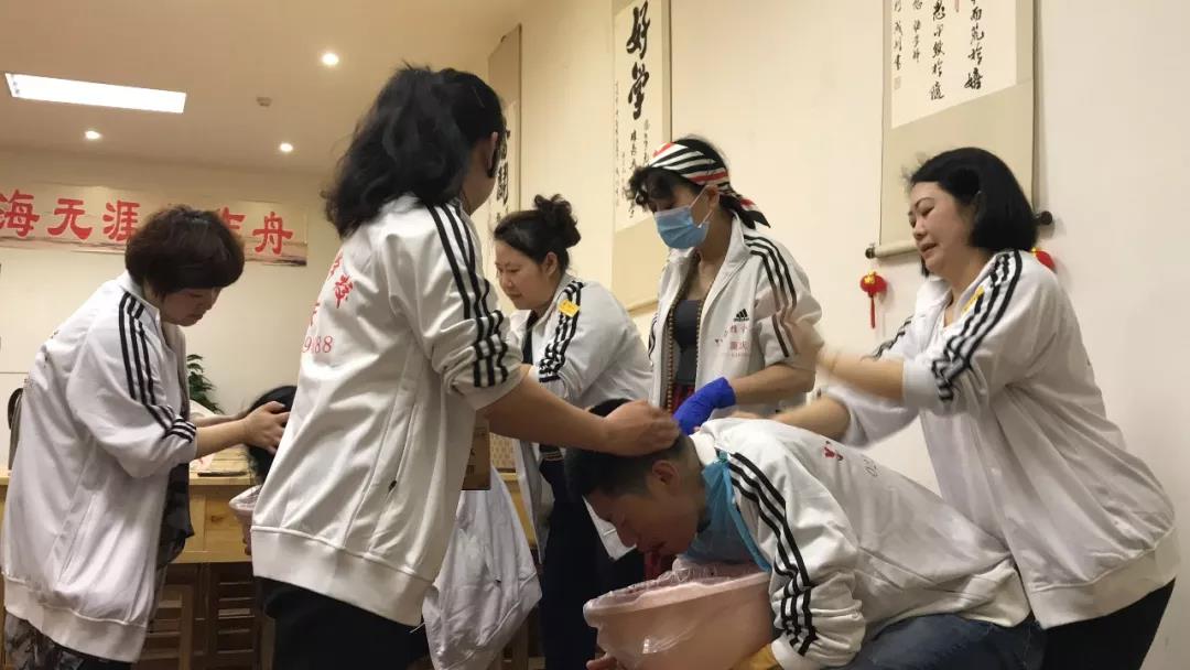 刺血培訓選擇好的學校真的那么難嗎？