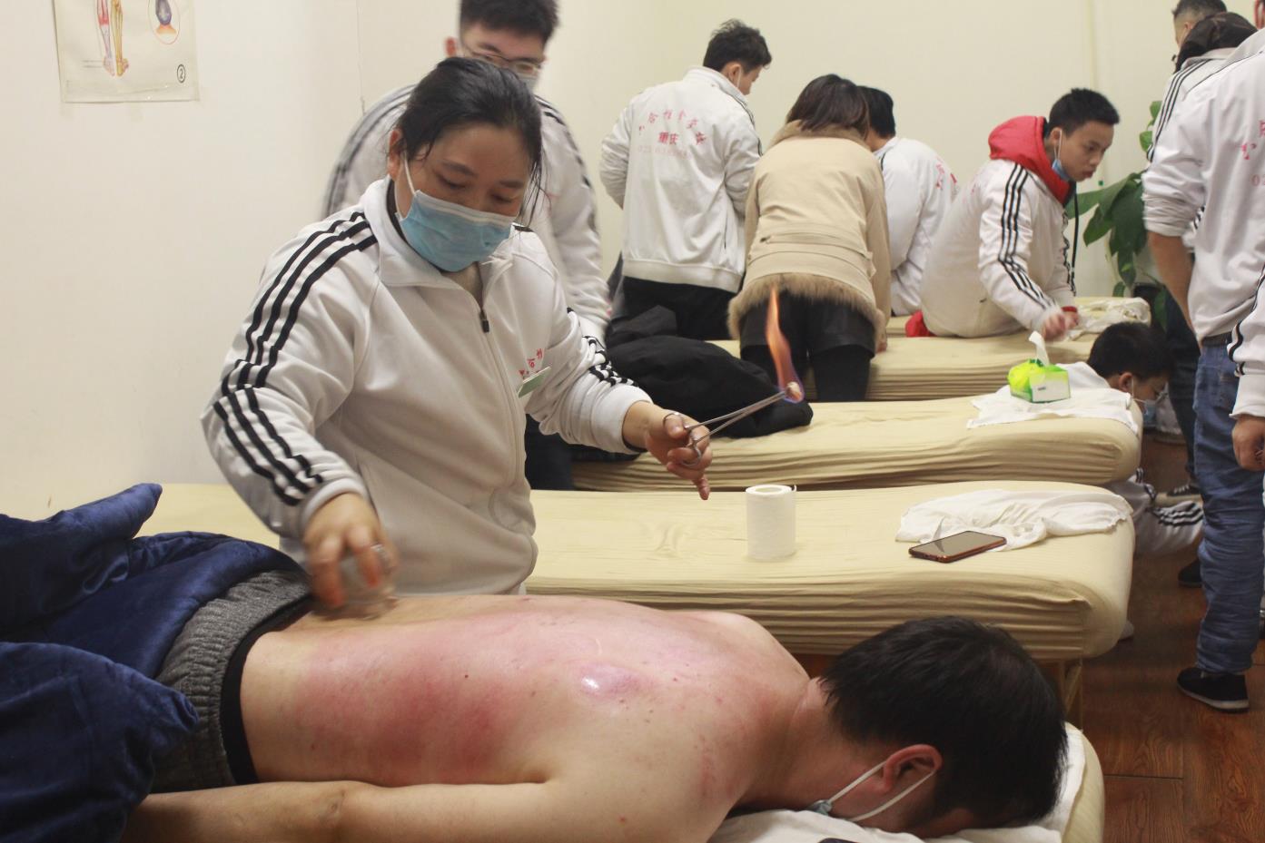 拔罐后疼痛正常嗎？拔罐后怎么緩解疼痛