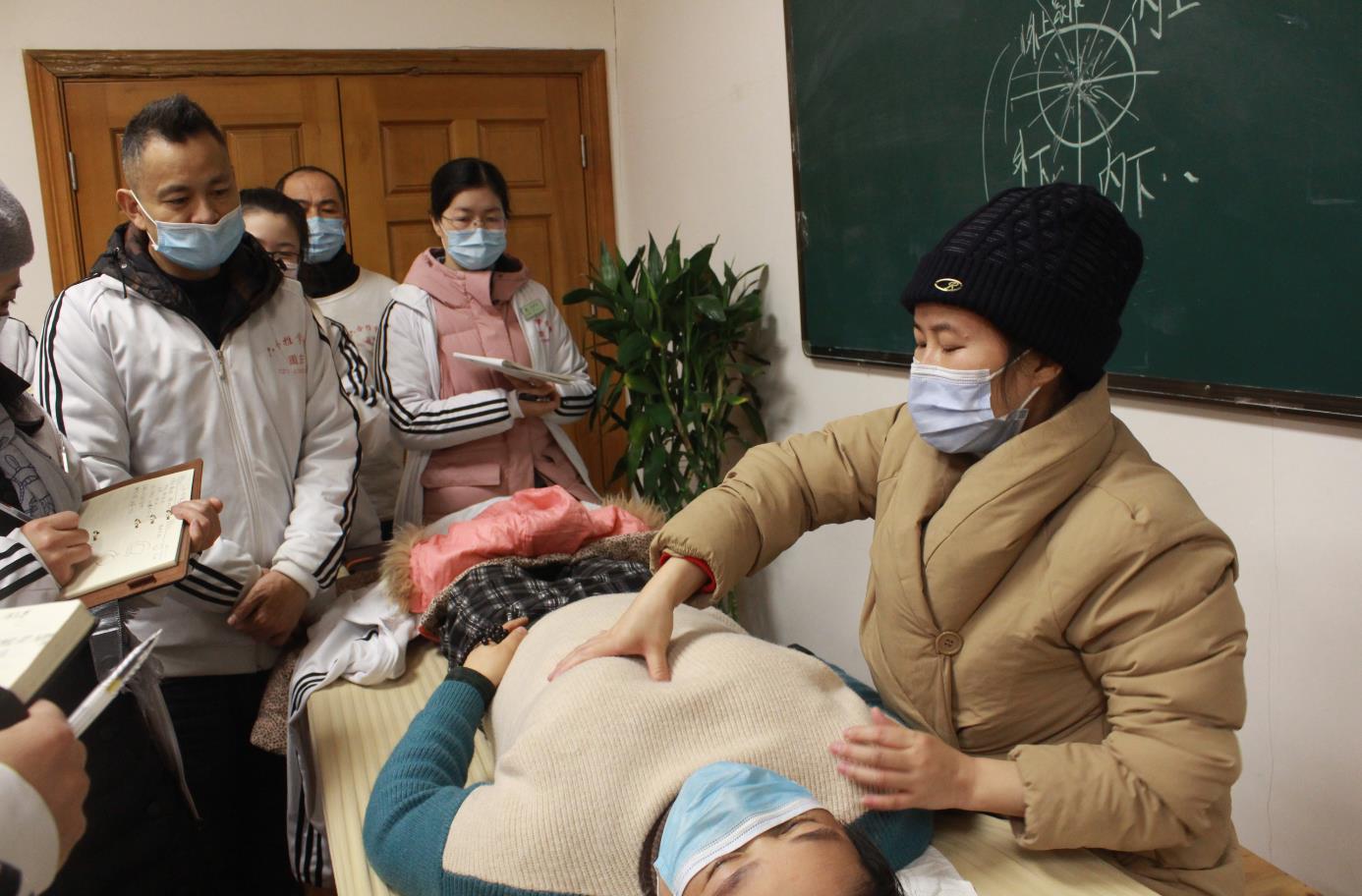 母乳總是被堵究竟是怎么回事？