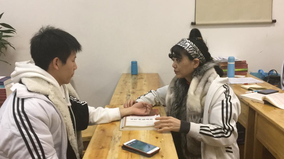 通過把脈就能知道得了什么病？中醫脈診為什么如此神奇？