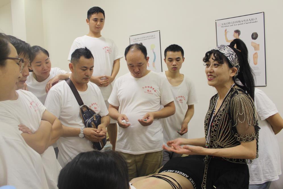 中醫治療腹瀉有奇方，重慶有針灸推拿培訓嗎？